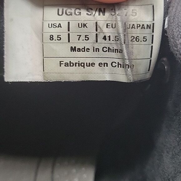 UGG 3275 Leighton Chukka Black Leather Ankle Winter Mens Boots Size 8.5 - Picture 10 of 10